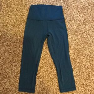 Lululemon crop leggings